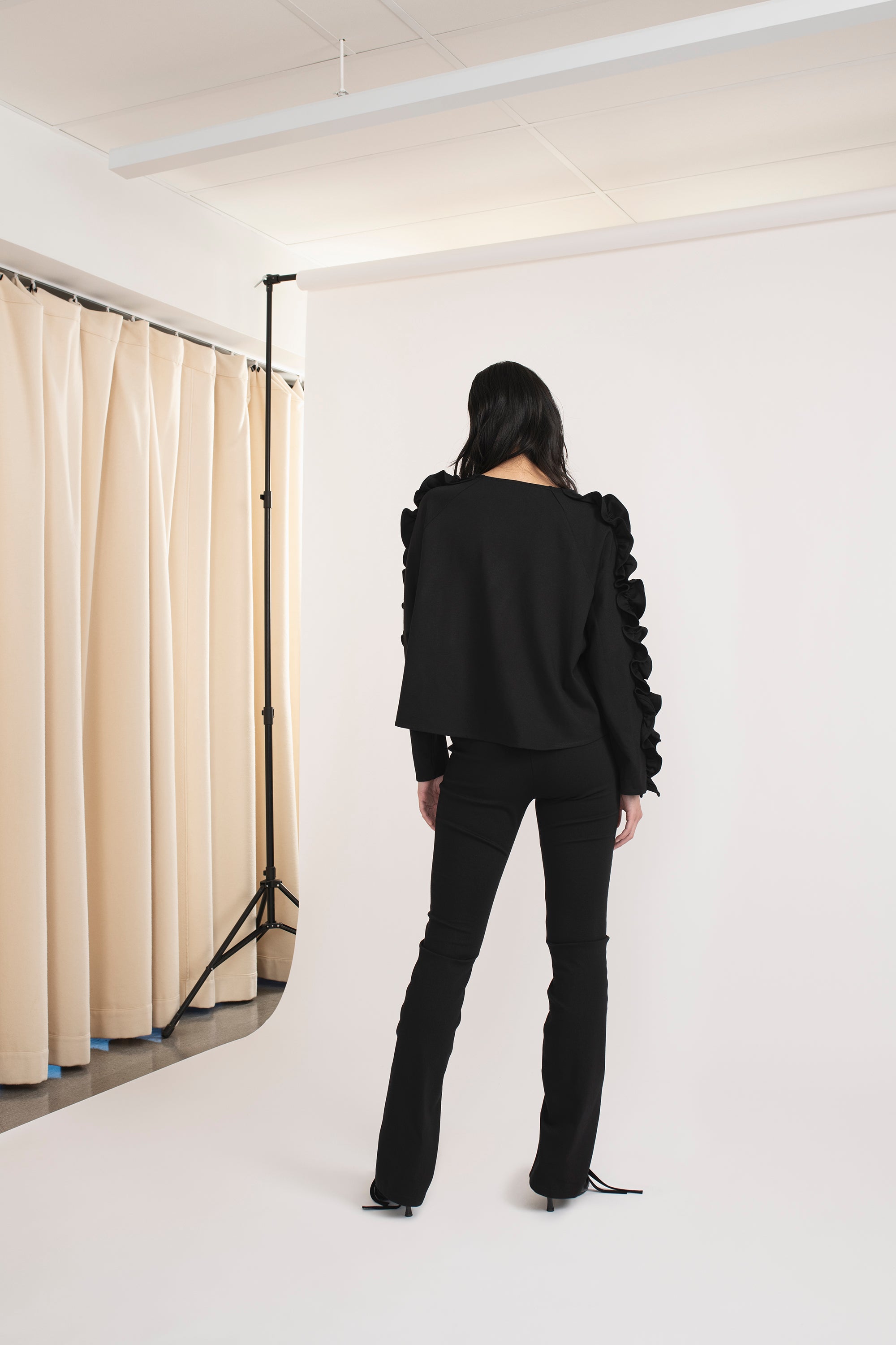 RUFFLE JERSEY TOP