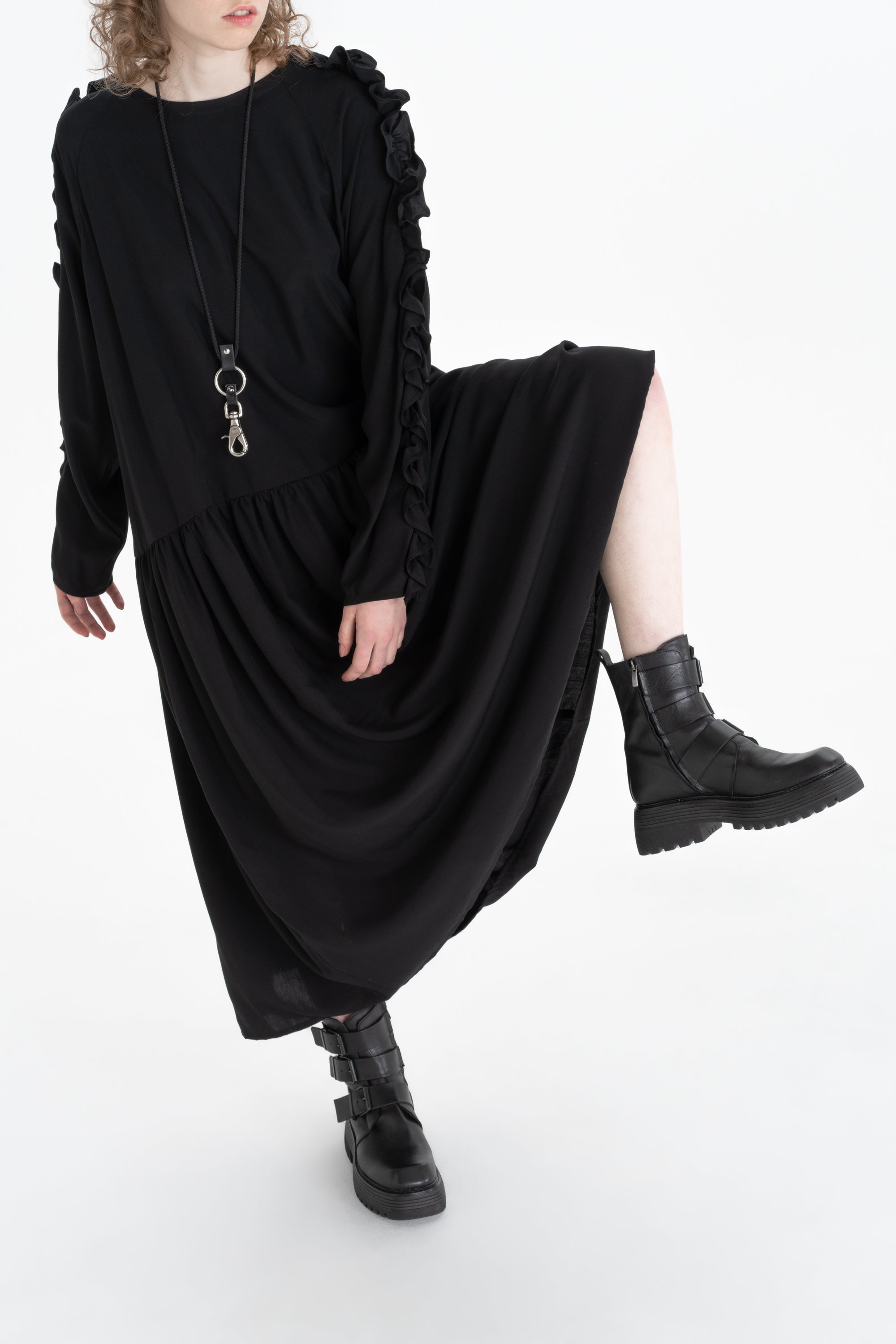 RUFFLE DRESS_black